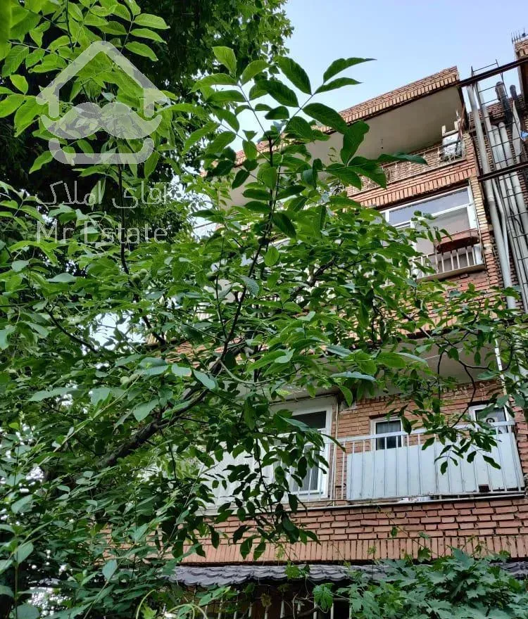 آپارتمان ۱۳۰ متری ۲ خوابه