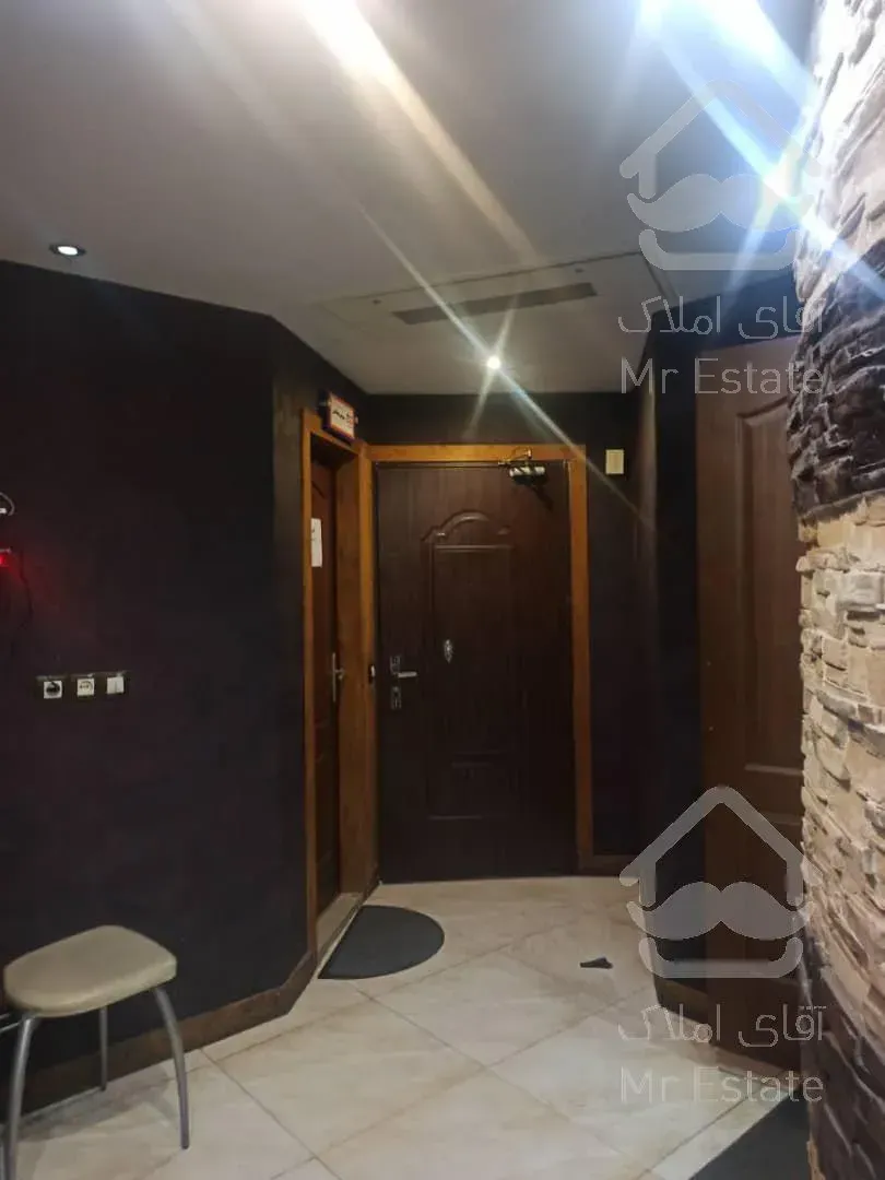 فروش دفتر کار موقعیت اداری محمودیه 150  متر شیک