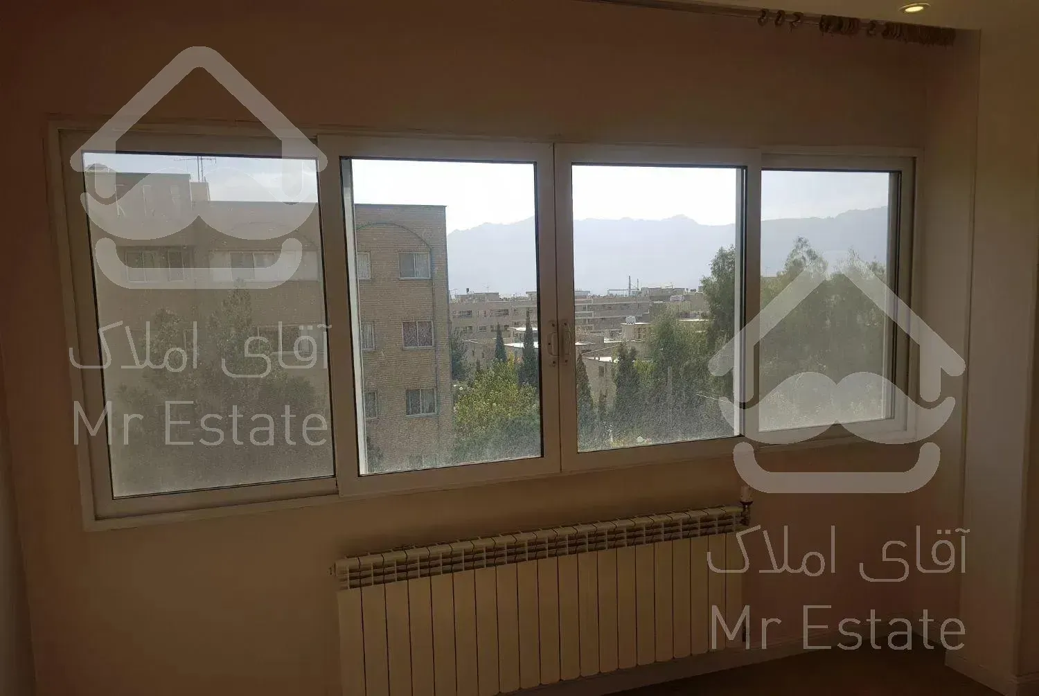 فروش سه خوابه ۱۱۱ متری در سپاهانشهر