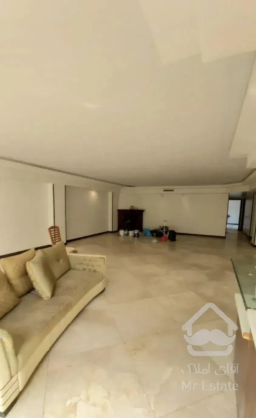 پاسداران ۱۷۰ متری ۳ خواب (خوش نقشه)