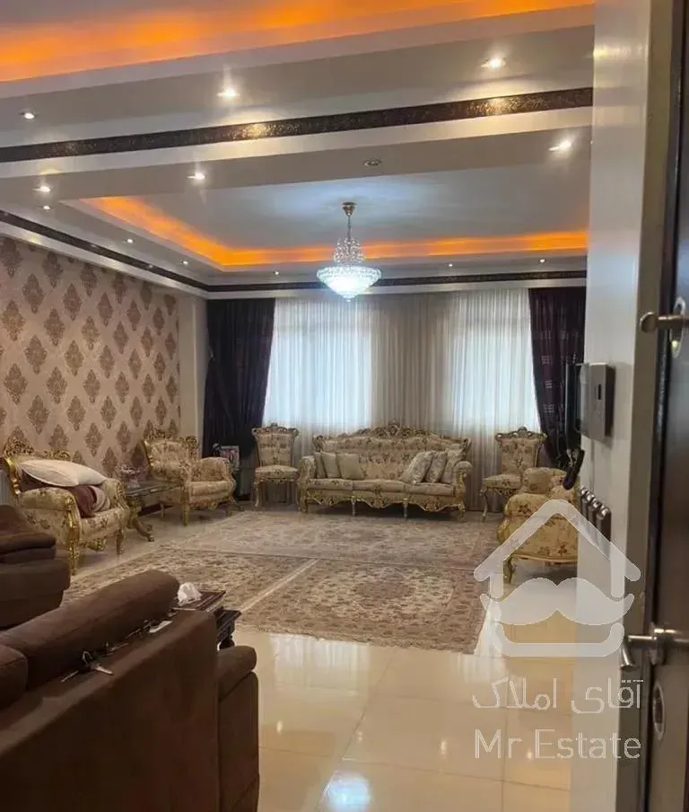 آپارتمان ۱۵۰ متری خ۱۰۸