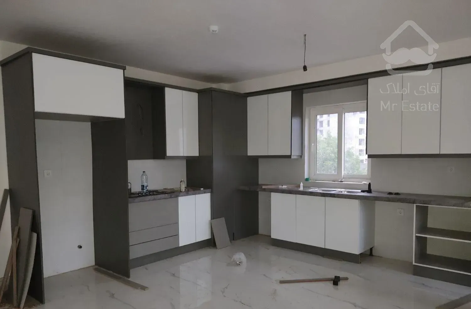 ۱۳۰ متر ساحلی/ قلب رامسر/ ویو دار /قابل تبدیل