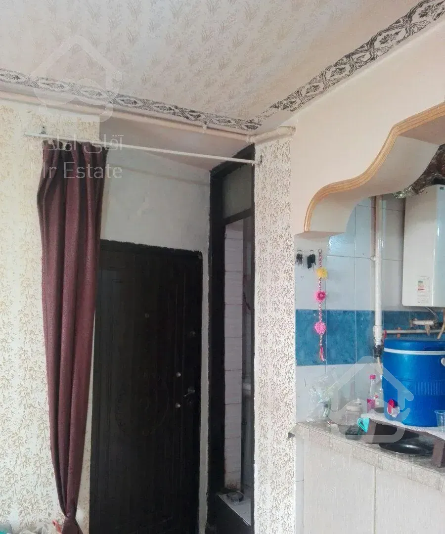 چهار واحده طبقه دوم جلو مربع