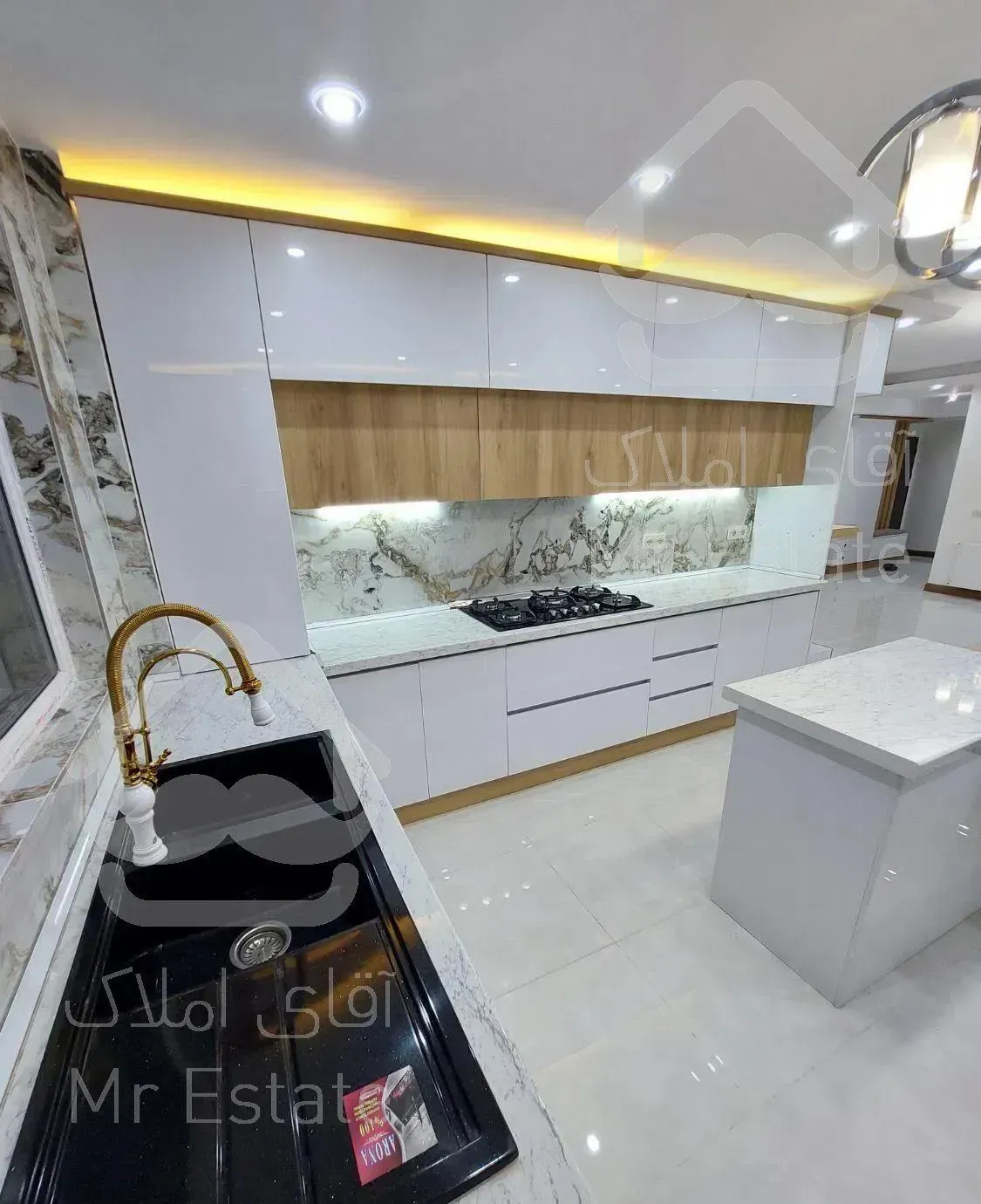 ۱۰۰متر/۳خ/ نقشه طلایی/ فول و نوساز / ۲P سندی