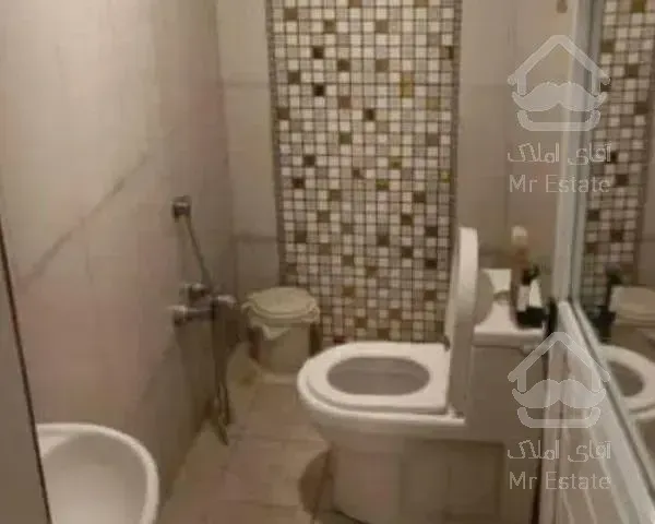 ویلای استخردارسرپوشیده ی آب گرم در شاهنامه