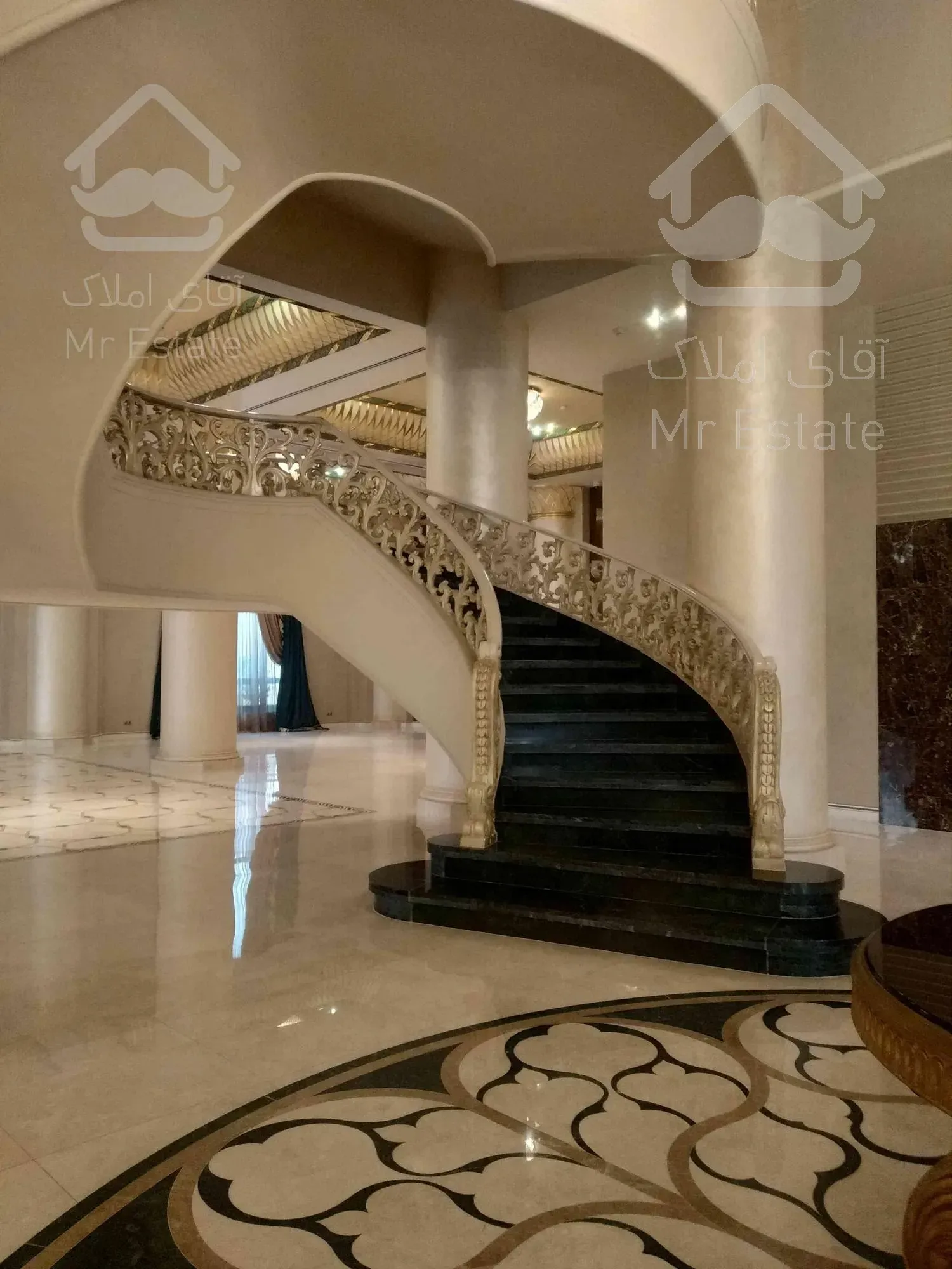 خرید آپارتمان ۲۵۰ متری فرمانیه