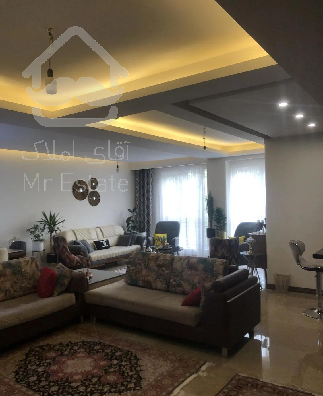 عراقی135 متری نوساز غرق در نور