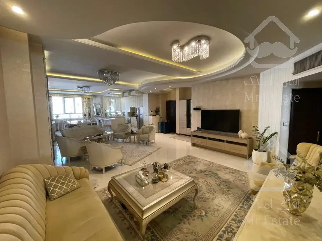 ویلایی ۲۰۰ متری فول بازسازی در المپیک/چشمه