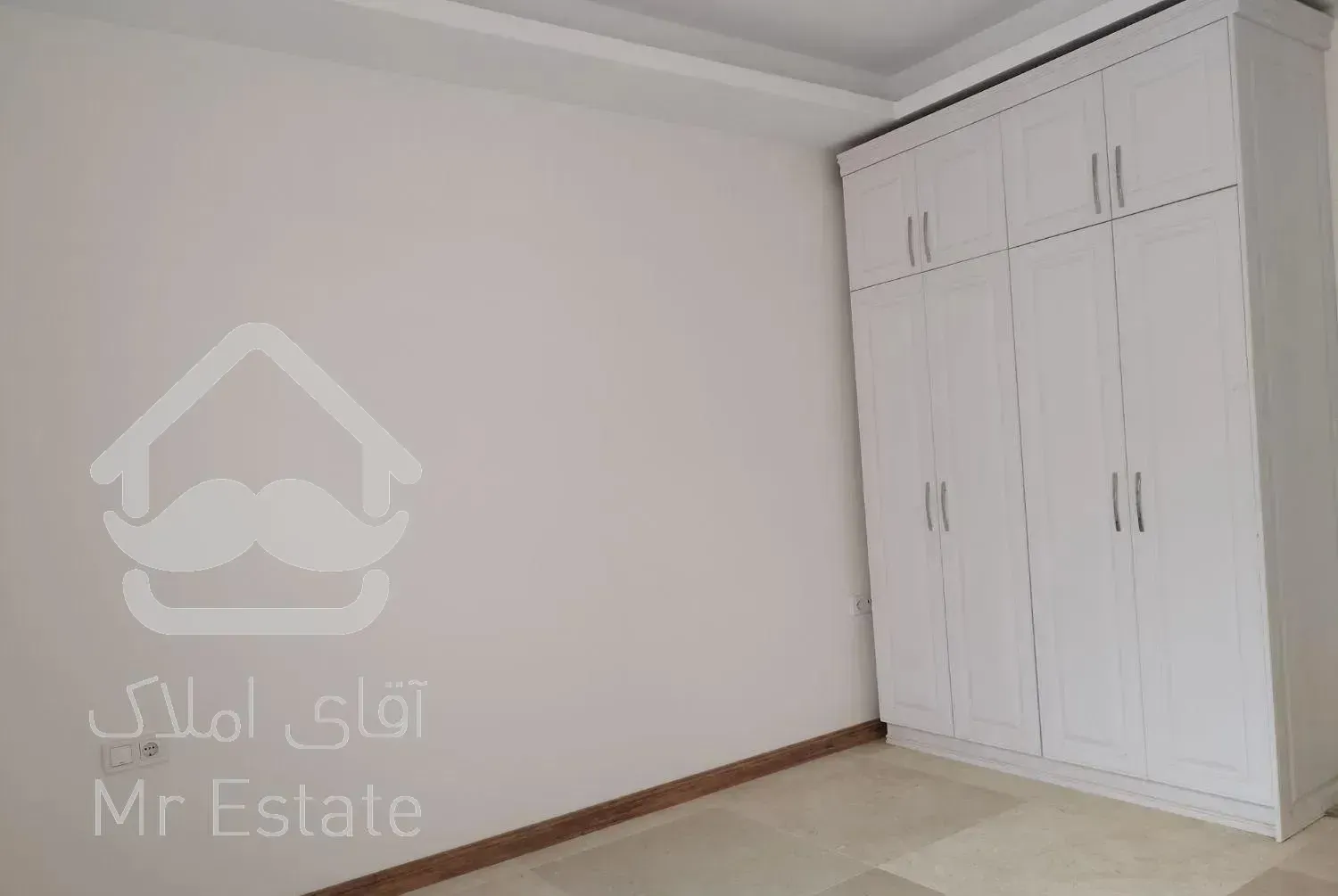 *ظفر* 100متری / کلید نخورده