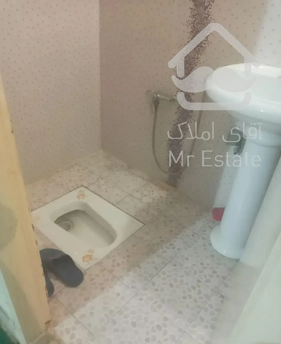 آپارتمان زیر همکف ۶۰متر