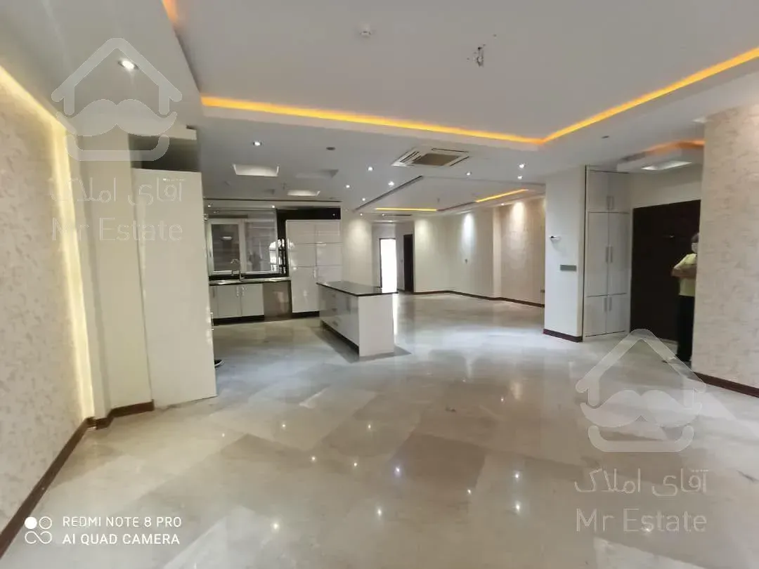 230 متر در بهترین لوکیشن کامرانیه