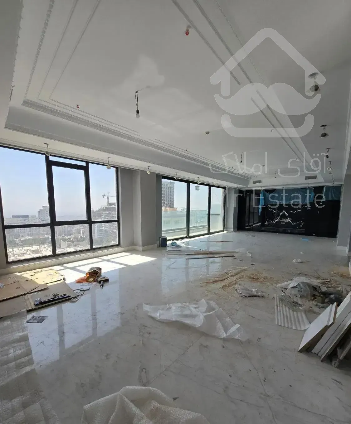 نیاوران/۳۳۰ متر/۳ جهت ویو ابدی