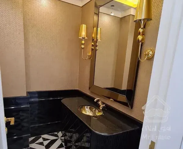 آپارتمان ۱۲۵ متری » نئوکلاسیک ، برند » سعادت آباد