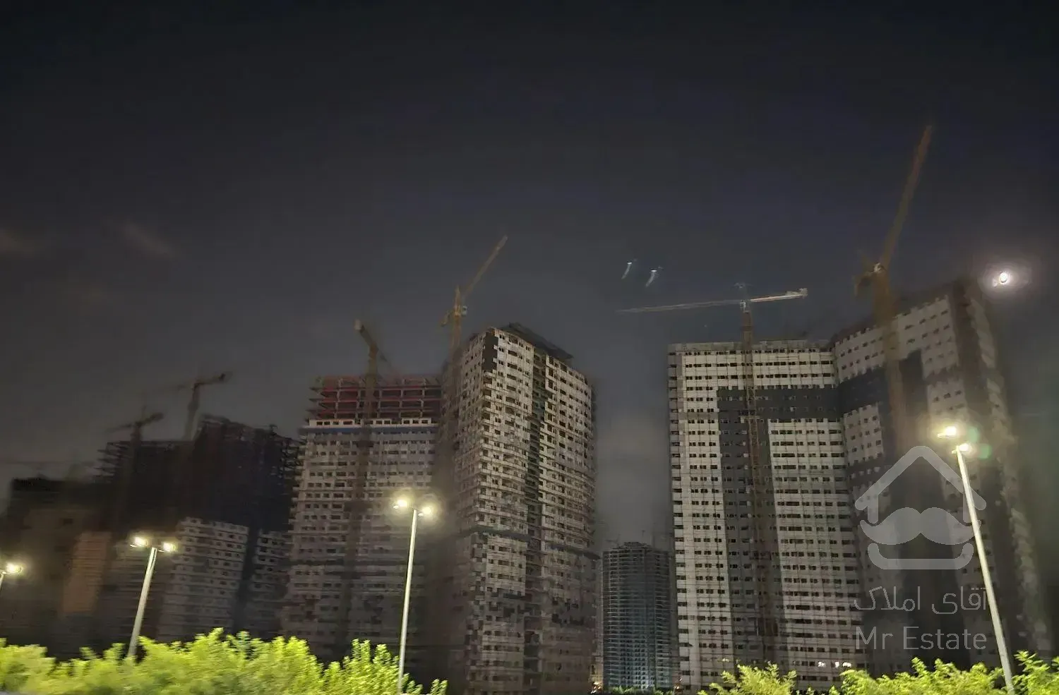 132متر پهنهB مجتمع مسکونی بتاجا چیتگرN1/N2دریاچه