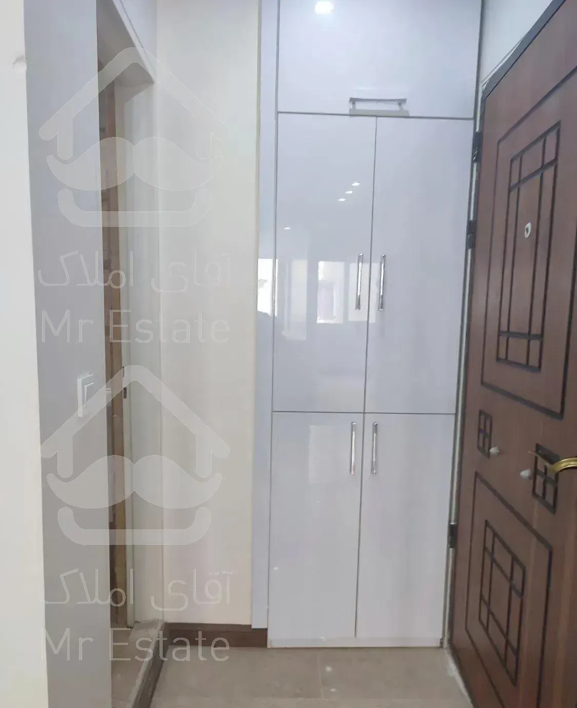 ۱۲۴متری ۳ خوابه غرق نور