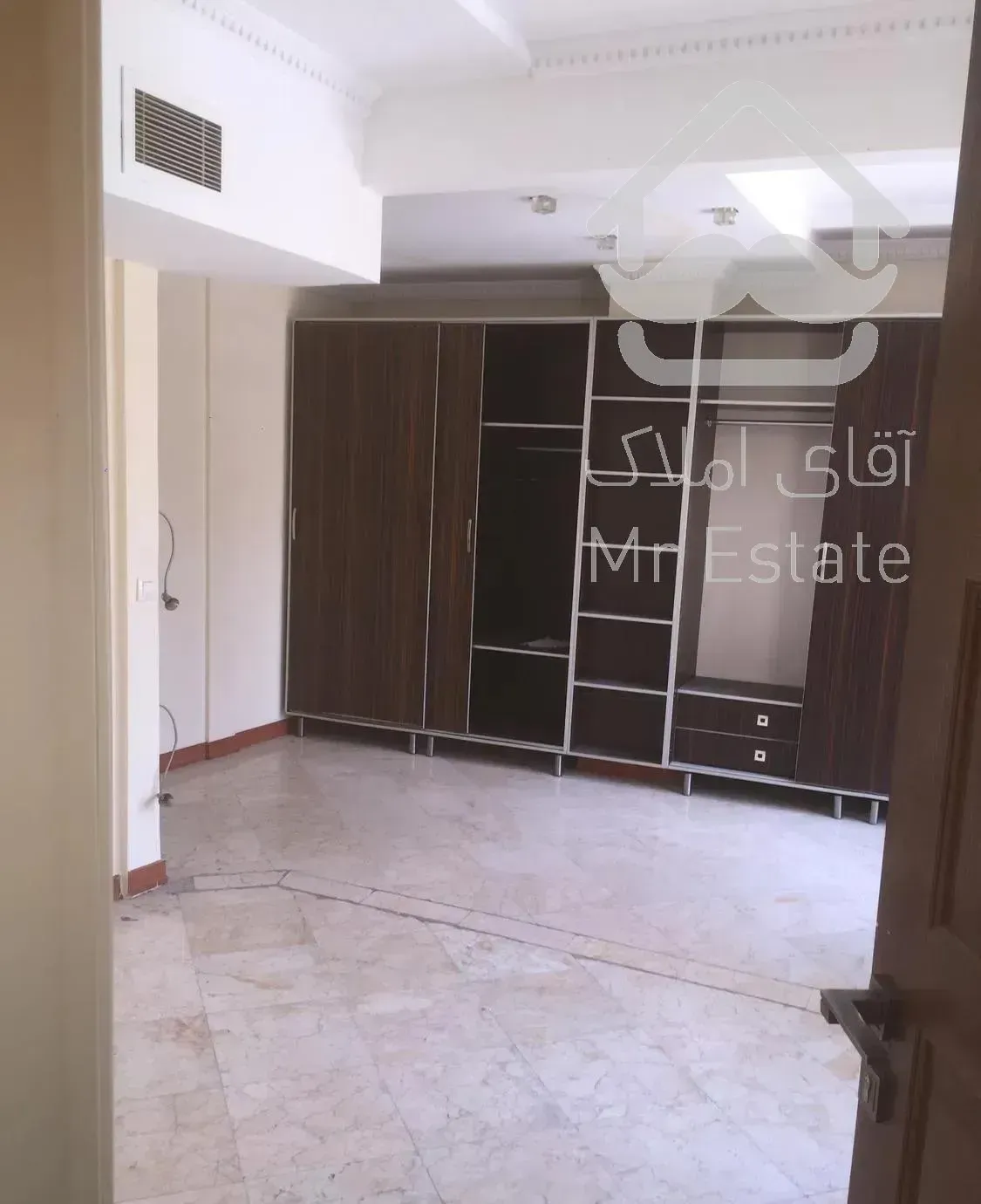 110متر ازگل فول مشاعات