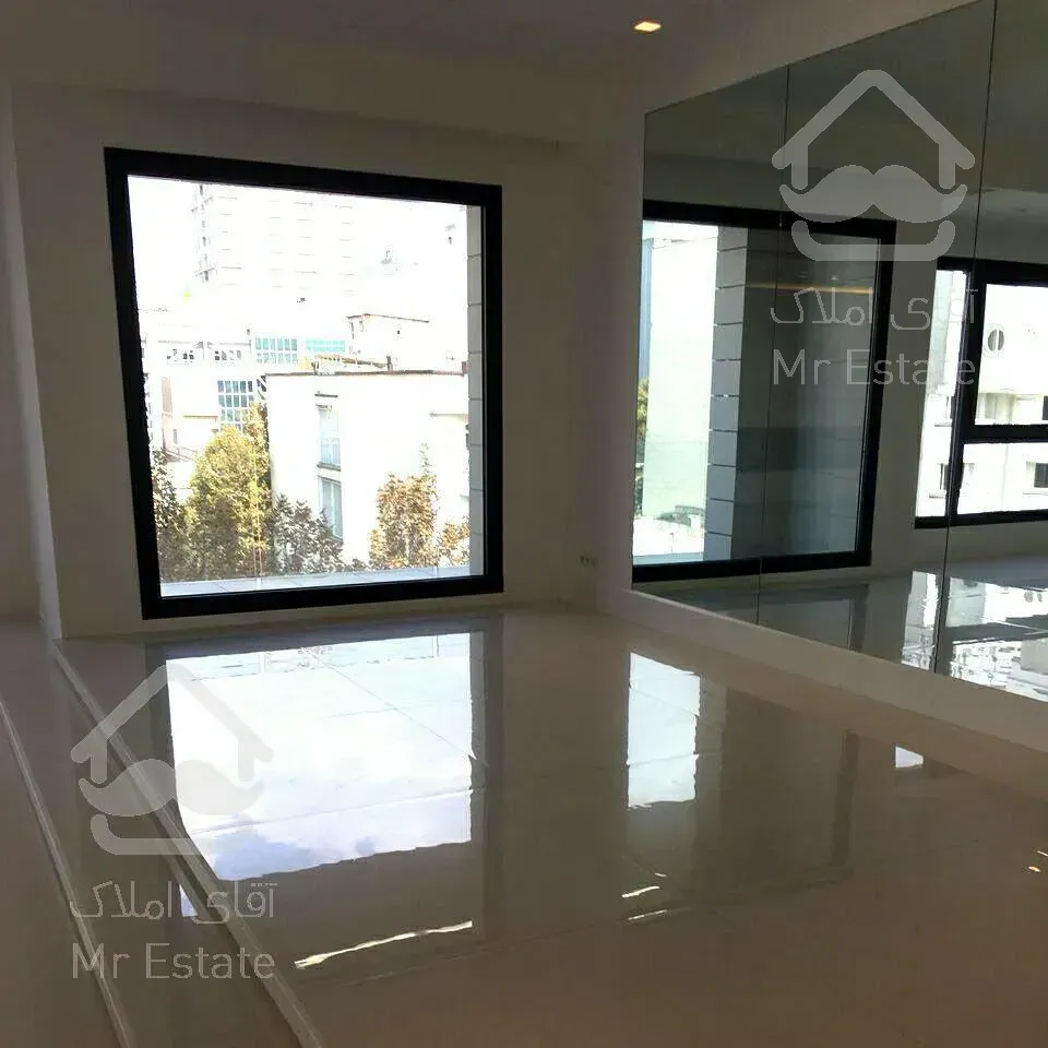 آپارتمان ٣۶٠ متری فرمانیه سنبل