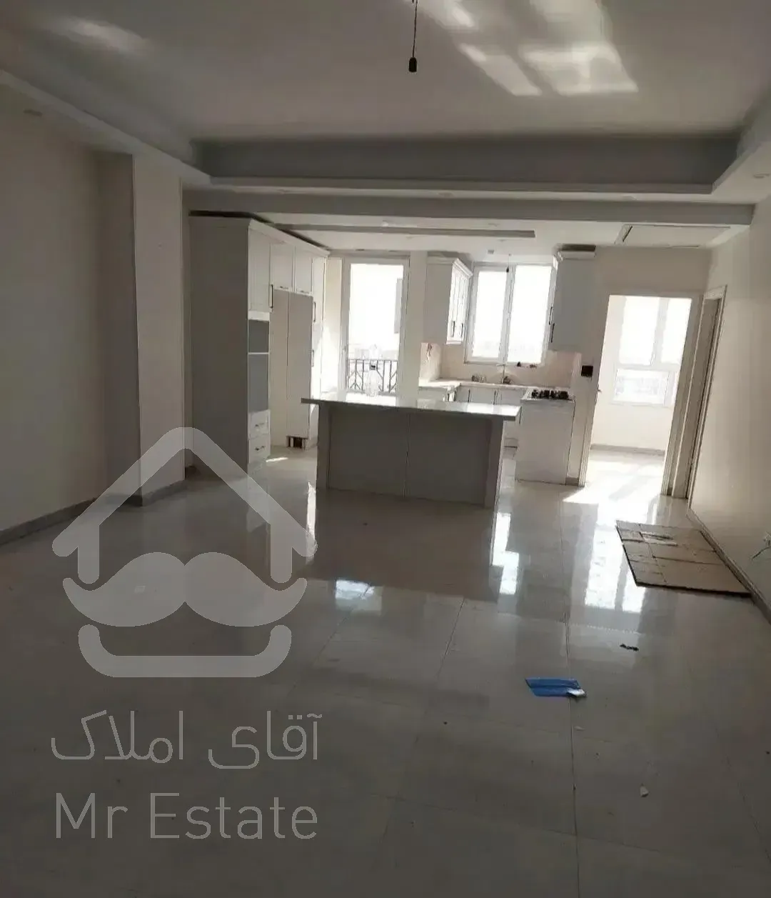 ۸۹متر/۲خواب/فول امکانات/کرمان شمالی/صافی