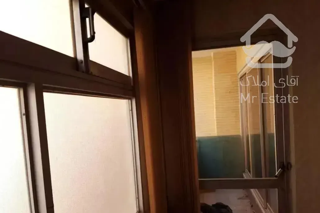 آپارتمان ۷۶ متری بازسازی شده در سپاهانشهر