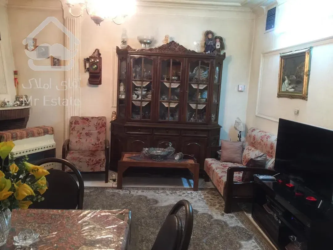 ۵۴متر .تکواحدی .هاشمی نرسیده به رودکی