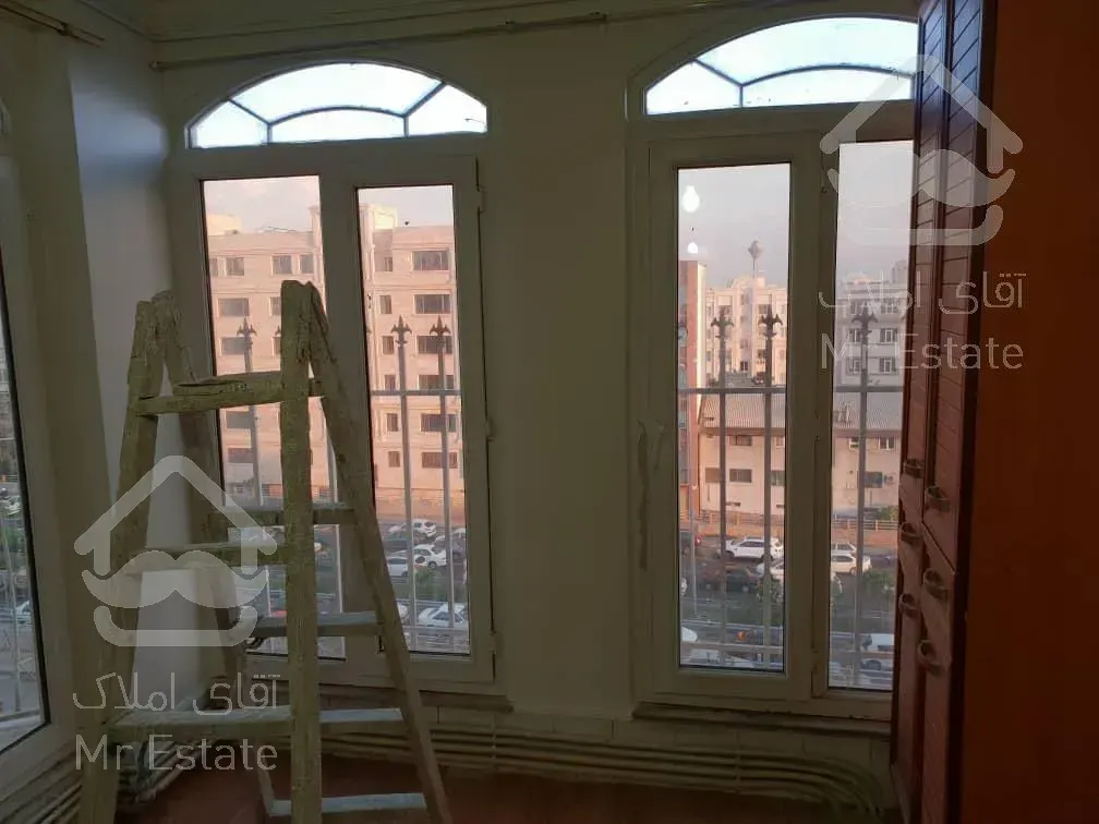 آپارتمان ۱۳۵ متری ۳ خوابه واقع در سعادت آباد