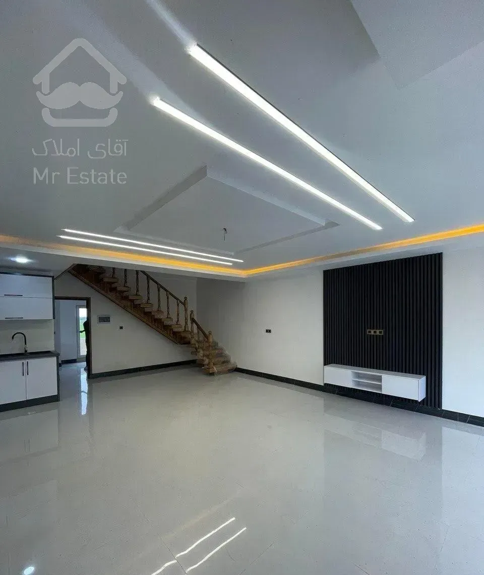 ویلا 250 متر دوبلکس نما مدرن شهرکی سنددار