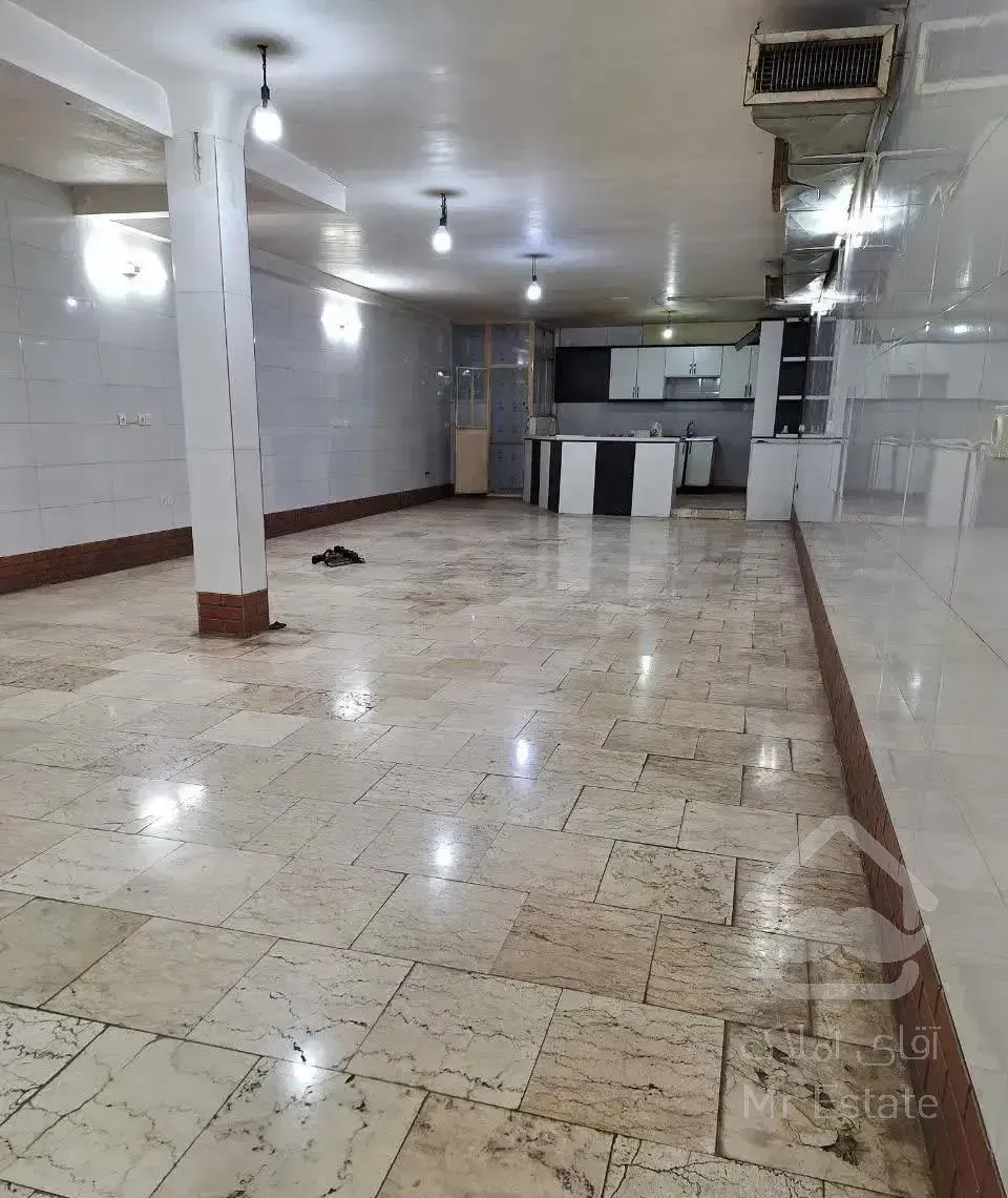 زیر زمین ۱۴۰متر فلت