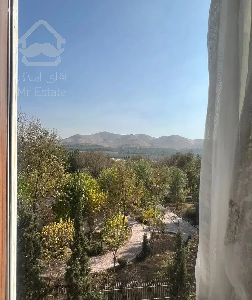 غرق نور خوش نقشه با ویو بی نظیر به جنگل سرخه حصار