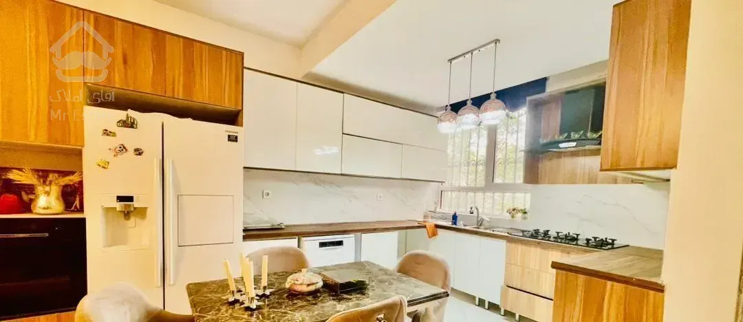 مخصوص زوج‌ها و خانواده‌هایی که خاص زندگی می‌کن