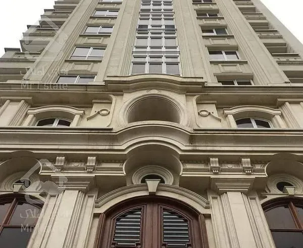 آپارتمان باغ فردوس ۲۲۰ متر