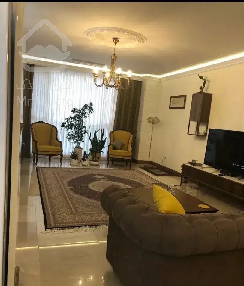 واحد ۱۲۳ متر غرق نور نوساز مرواریدشهر/خرازی