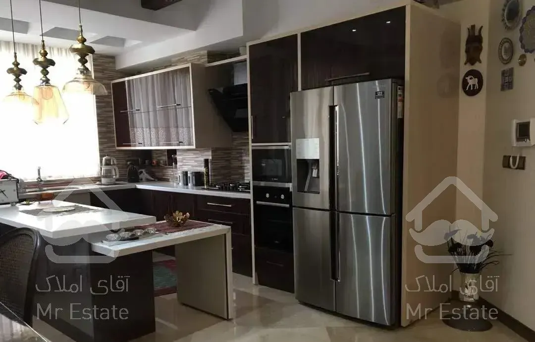 اپارتمان ۱۱۴ متری دو خوابه شیخ بهایی