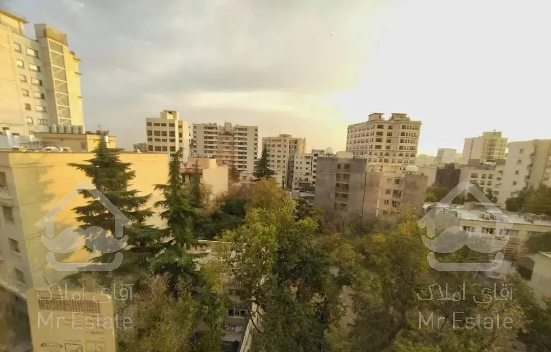 ۱۰۰ متر دربند با ویو ابدی  و بدون مشرف