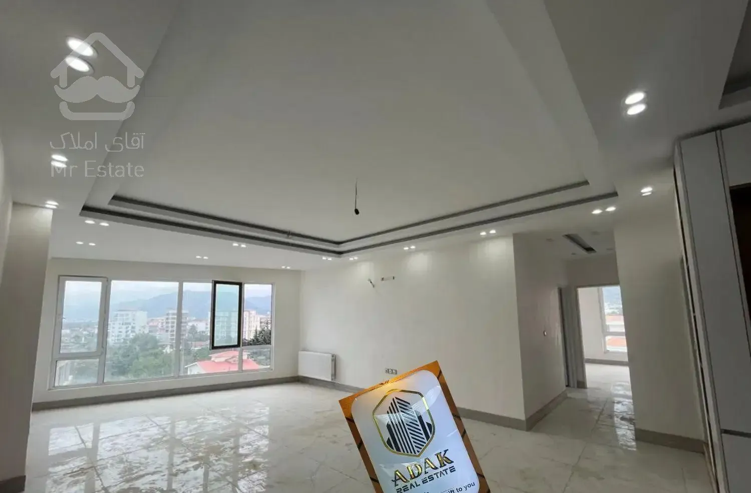 طبقه ۶ /کلیدنخورده/۱۰۵ متر /ویو دریا