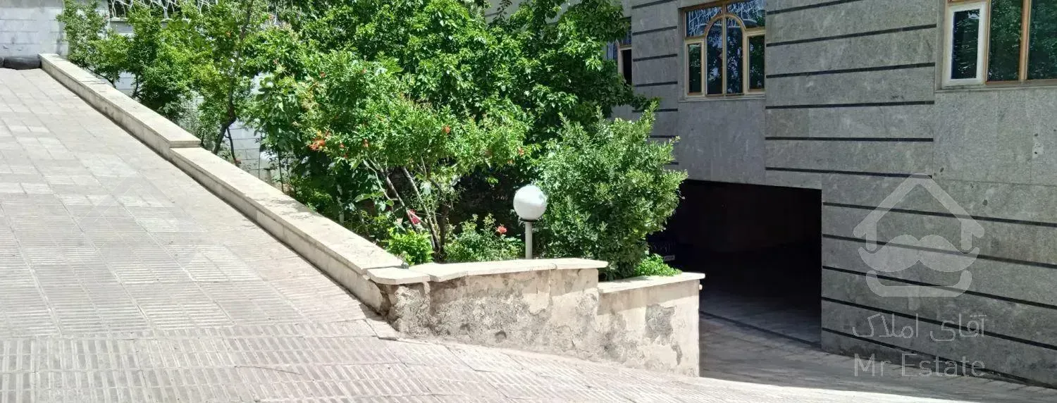 ۸۵متر،چسبیده به جنگل لویزان،دنج و آرام