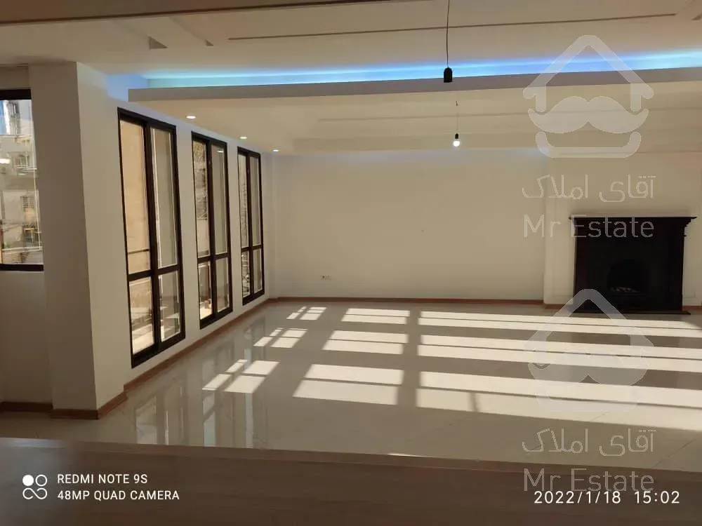 اجاره و رهن آپارتمان زعفرانیه 200  متر شیک