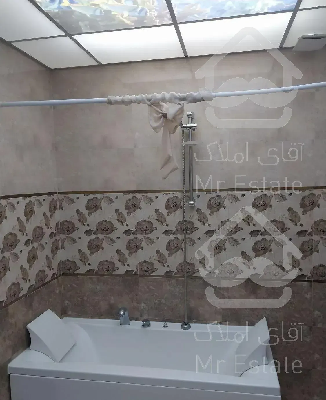 آپارتمان 138 متری 2 خوابه بازسازی شده