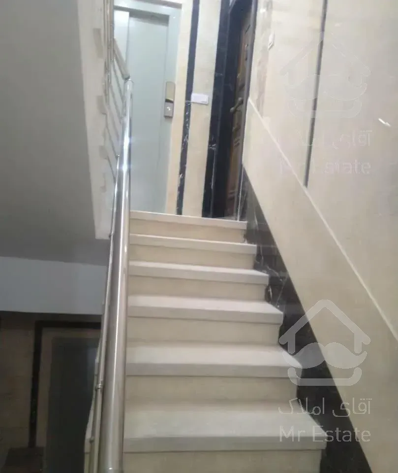 آپارتمان ۹۲ متر/سی متری جی/غرق نور /دوخواب