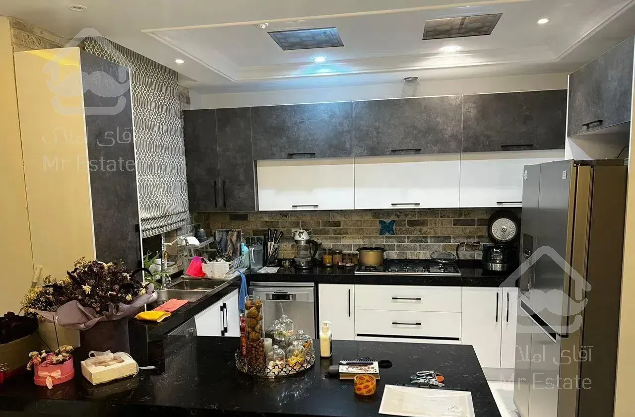 115متر/تک واحد/نوساز/فول/خیابان پهن