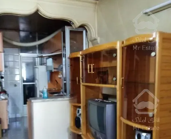 اپارتمان 4طبقه ویک زیر زمین مسکونی باهم ویکجا