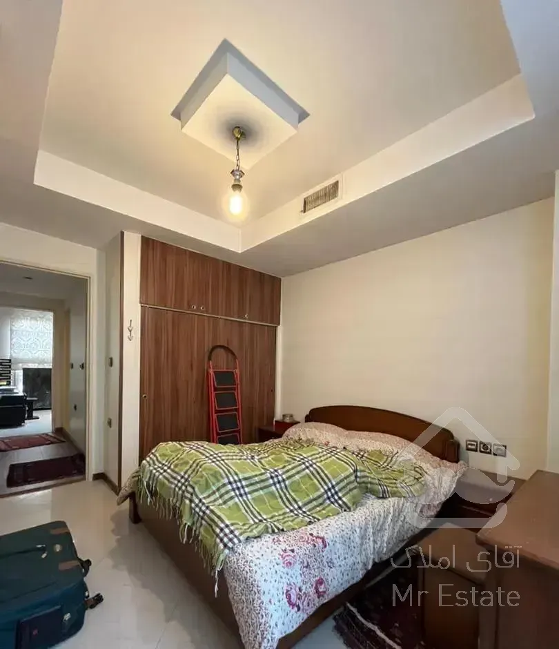 ۹۲متر دو خواب سالن پرده خور ( بلوار عدل شمالی)