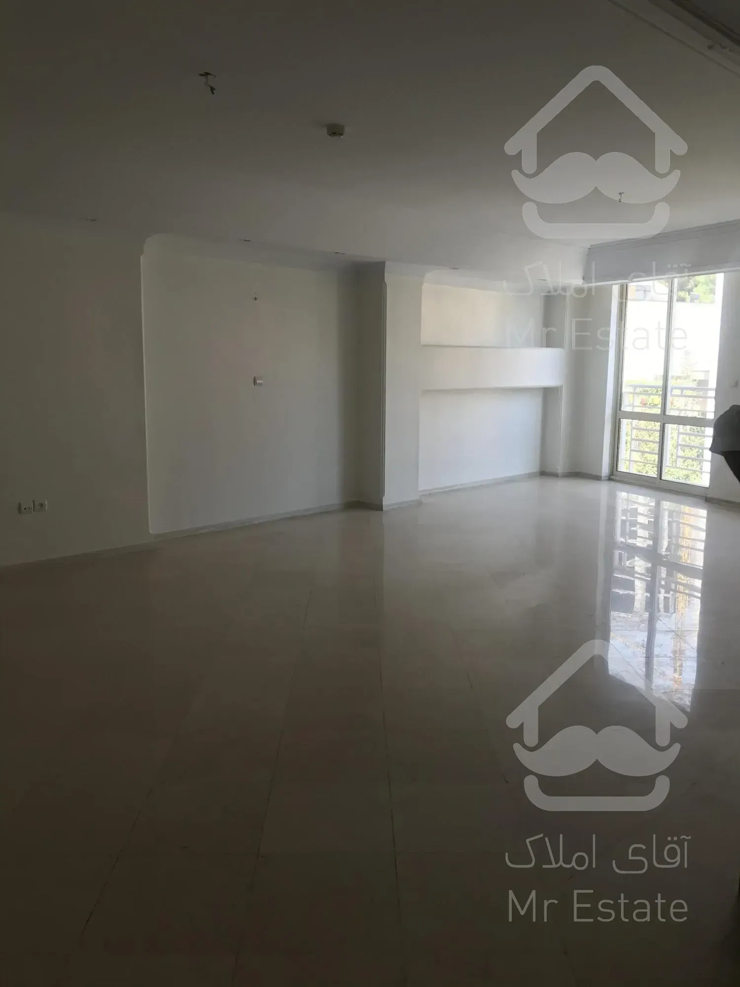 اجاره واحد اداري ٨٠ متر بر نياوران