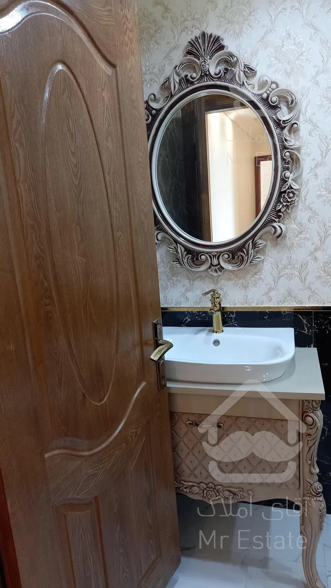 اپارتمان ۱۷۵ متری مرزداران