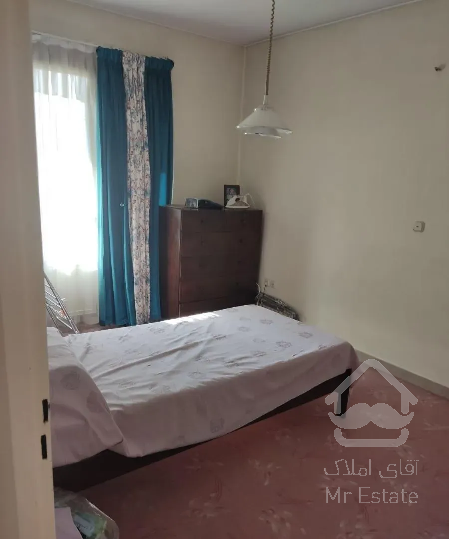 واحد ۱۱۷متری ۳خواب سالن وسط