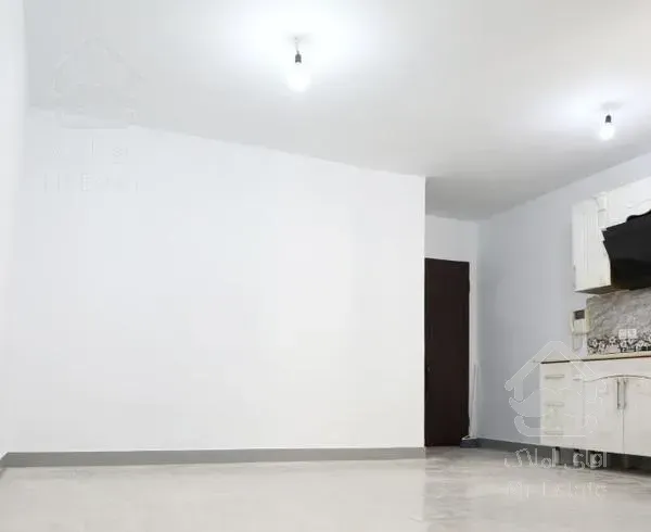 ۵۲ متر / پونک / خوش نور و نقشه