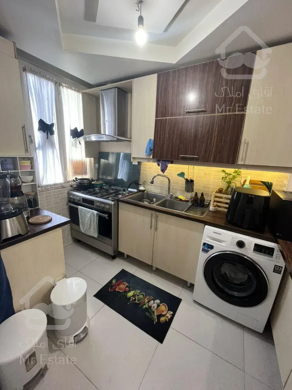 ۵۵ متر شمال بیمه فول امکانات رو به آفتاب