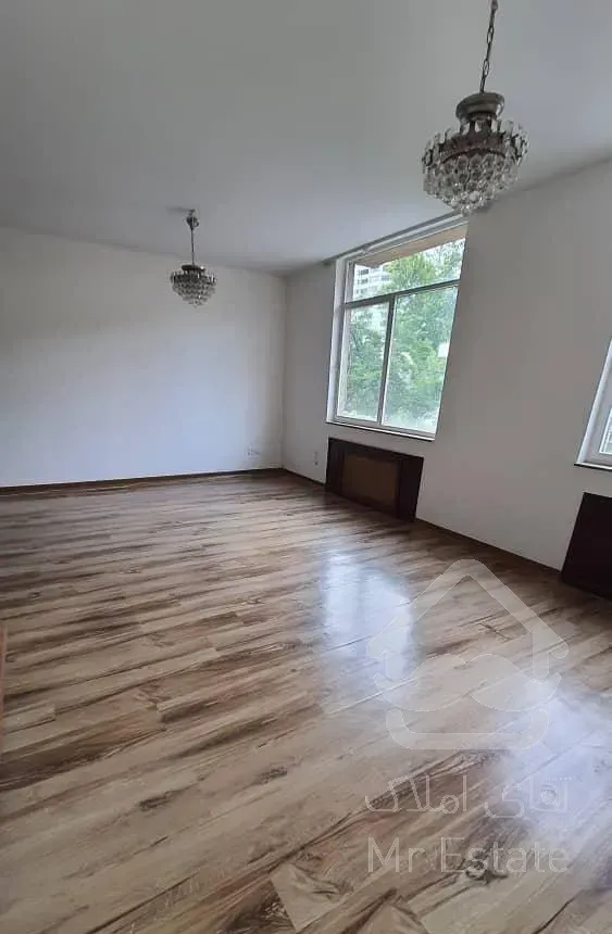 آپارتمان ۱۲۰ متری ۲ خوابه  کامرانیه