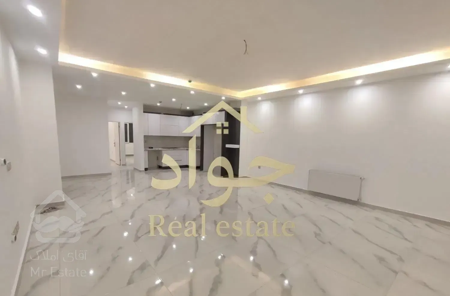 ۱۰۰ متری/کلید نخورده/کارآموزی نزدیک انزل مال