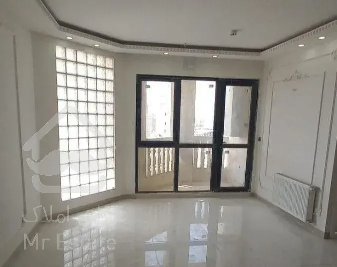 واحد65متر/دریاچه چیتگر/لوکیشن عالی/تهاترخودرو