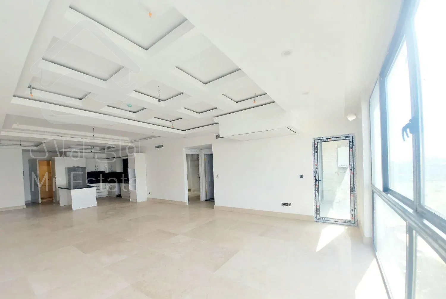 سعادت اباد بلوار دریا ۱۶۰ متر ۳ خواب ویو ابدی